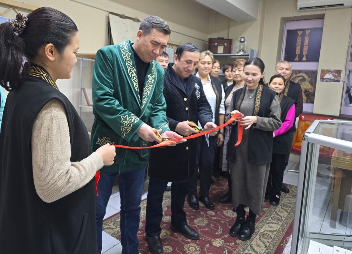 «Іле өзенінің сол жақ саласы – Шарын өзенінің орта ағысы Сарытоғай анғарындағы ерте көшпелілердің мәдени кешені» атты көрмесі